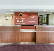 Econo Lodge Broken Arrow hotel detail image 3
