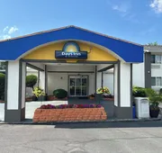 Days Inn by Wyndham Runnemede Philadelphia Area hotel detail image 3