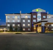 Holiday Inn Express Hotel & Suites Airdrie-Calgary North by IHG hotel detail image 3