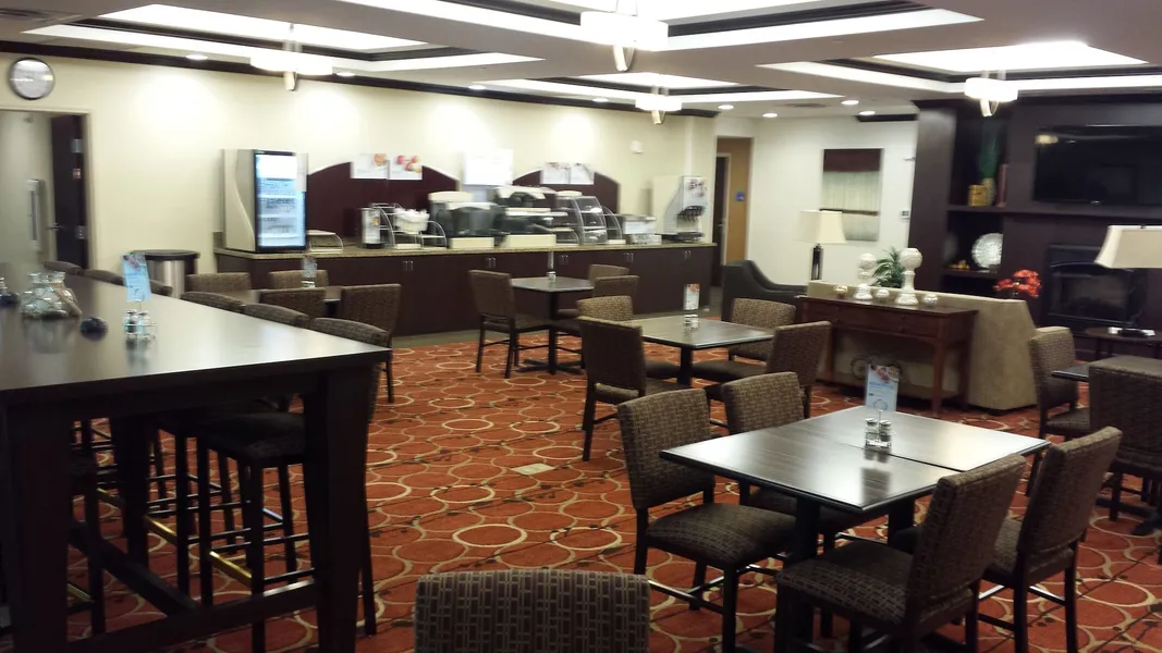 Holiday Inn Express & Suites Cambridge by IHG hotel detail image 6