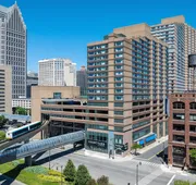 Courtyard By Marriott Detroit Downtown hotel detail image 3