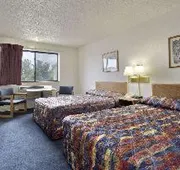 Super 8 by Wyndham Ankeny/Des Moines Area hotel detail image 5