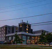 Comfort Inn & Conference Centre Toronto Airport hotel detail image 5