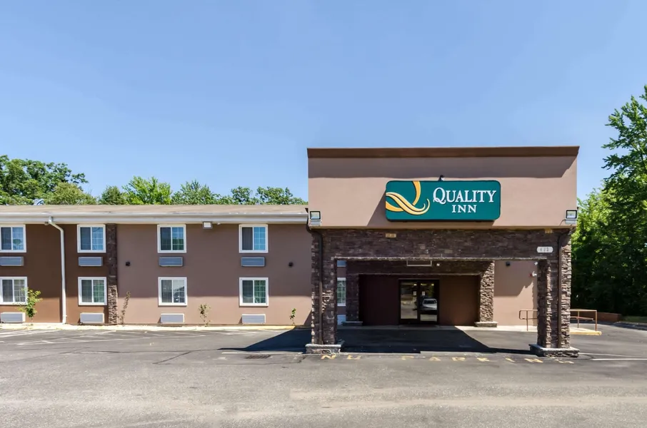 Quality Inn Chicopee - Springfield hotel detail image 2