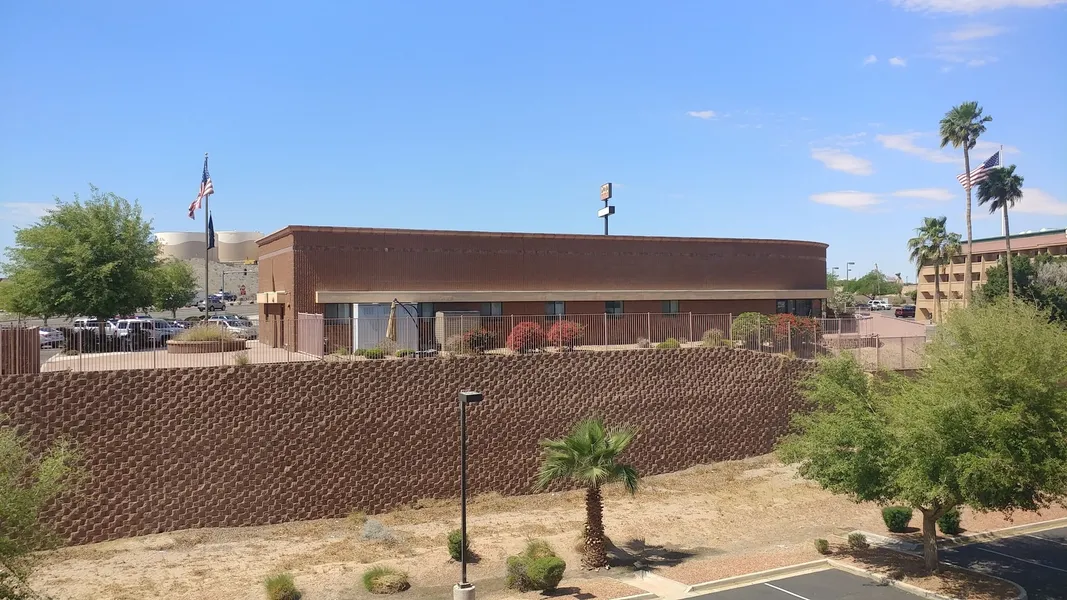 Hampton Inn & Suites Yuma hotel detail image 2