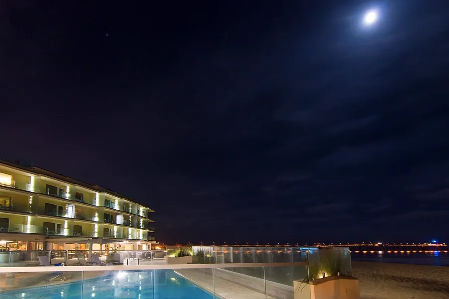 Pier South Resort, Autograph Collection by Marriott hotel detail image 2