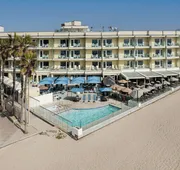 Pier South Resort, Autograph Collection by Marriott hotel detail image 3