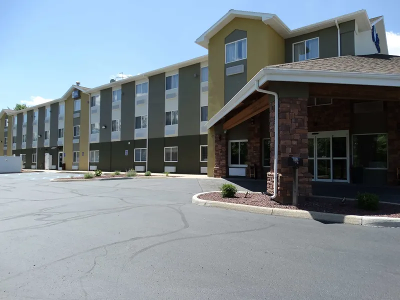 Best Western DeWitt hotel detail image 2