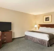 Days Inn by Wyndham Thunder Bay North hotel detail image 4