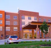 Holiday Inn Express & Suites Omaha - Millard Area by IHG hotel detail image 3