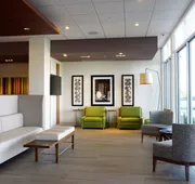 Holiday Inn Express & Suites Omaha - Millard Area by IHG hotel detail image 5