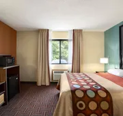 Super 8 by Wyndham Fairview Heights-St. Louis hotel detail image 5