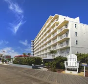 Commander Hotel & Suites hotel detail image 4