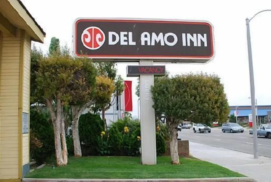 Del Amo Inn hotel detail image 2
