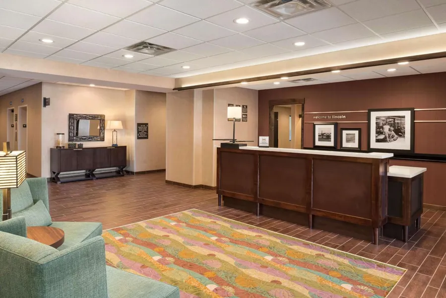 Hampton Inn Lincoln Airport hotel detail image 2
