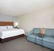 Hampton Inn Lincoln Airport hotel detail image 4