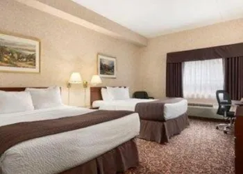 Days Inn by Wyndham Toronto East Lakeview hotel thumbnail 6
