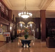Missouri Athletic Club hotel detail image 3