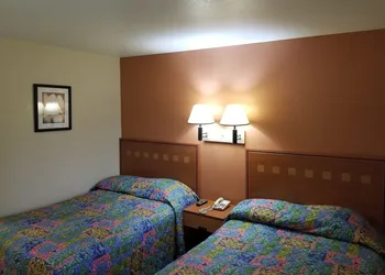 Americas Best Inn Macon hotel thumbnail 5