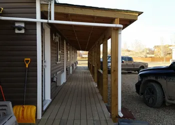 Bear's Den Lodge hotel thumbnail 7
