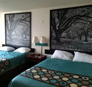 Super 8 by Wyndham Selma/Fresno Area hotel detail image 3