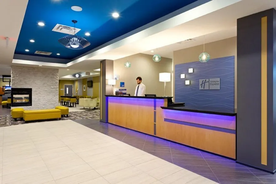 Holiday Inn Express Hotel & Suites Batavia - Darien Lake by IHG hotel detail image 2