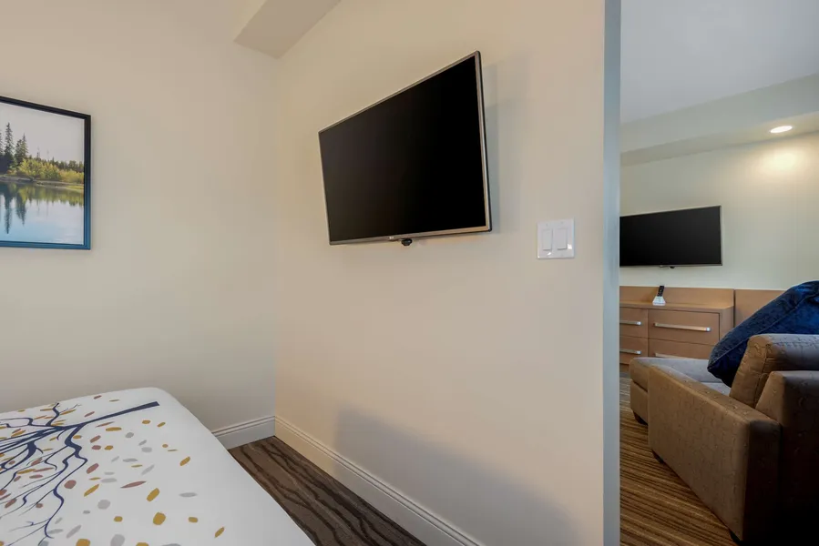 Best Western Plus Sawridge Suites hotel detail image 6