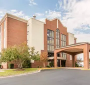 Comfort Suites Fredericksburg South hotel detail image 3