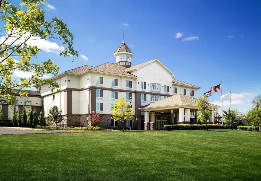 DoubleTree by Hilton Hotel Nanuet hotel detail image 2