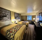 Super 8 by Wyndham Eau Claire WI hotel detail image 7