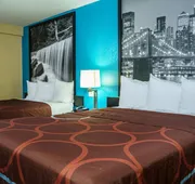 Super 8 by Wyndham Wichita Airport hotel detail image 7