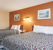 Red Carpet Inn hotel detail image 5