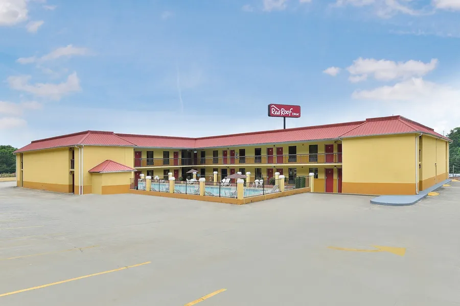Red Roof Inn Cartersville–Emerson/LakePoint North hotel detail image 2