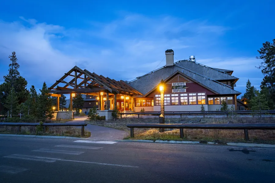 Old Faithful Snow Lodge & Cabins - Inside the Park hotel detail image 6