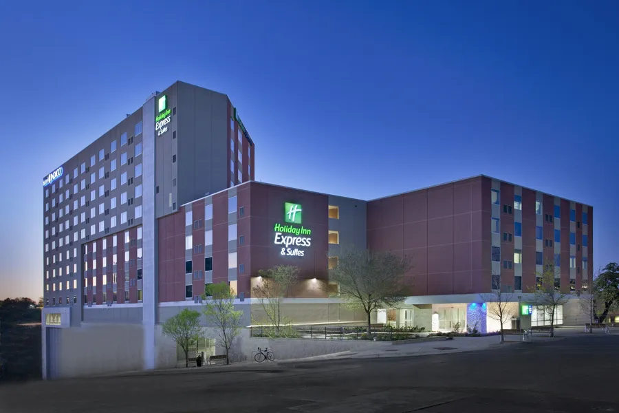 Holiday Inn Express & Suites Austin Downtown - University by IHG hotel detail image 2