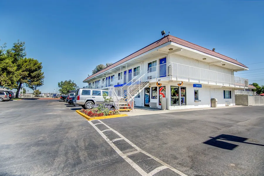 Motel 6 Stockton, CA - Charter Way West hotel detail image 6