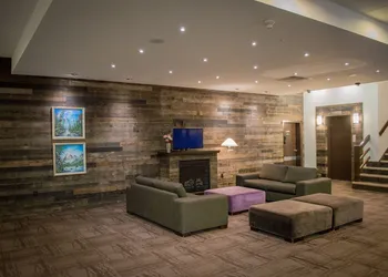 Sea to Sky Hotel & Conference Centre hotel thumbnail 3