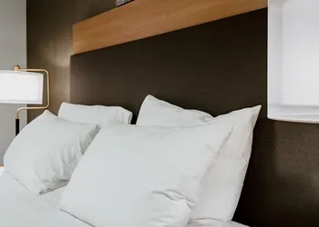 Sea to Sky Hotel & Conference Centre hotel thumbnail 6