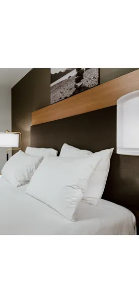 Sea to Sky Hotel & Conference Centre hotel detail image 6