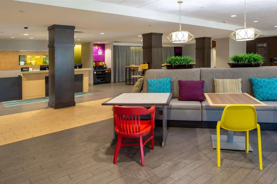 Home2 Suites by Hilton St. Louis/Forest Park hotel detail image 2