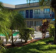 Motel 6 Lantana, FL hotel detail image 4
