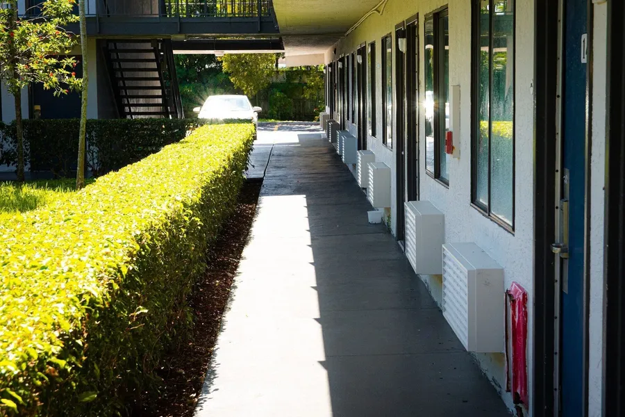 Motel 6 Lantana, FL hotel detail image 6