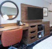 Hampton Inn Norfolk hotel detail image 5