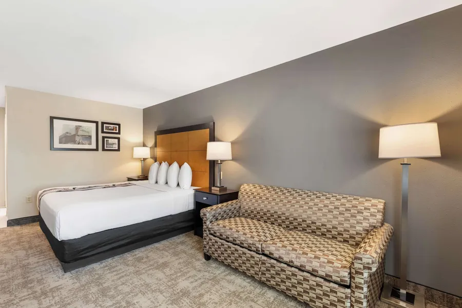 Best Western Inn & Suites - Midway Airport hotel detail image 6