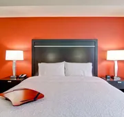 Hampton Inn & Suites Cincinnati-Downtown hotel detail image 5