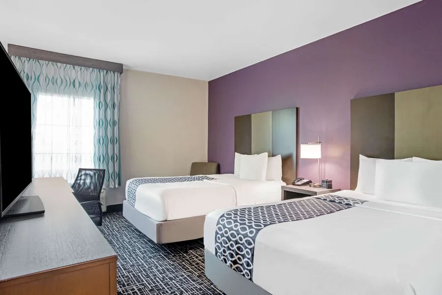 La Quinta Inn & Suites by Wyndham Corpus Christi - Portland hotel detail image 6