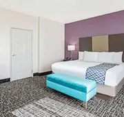 La Quinta Inn & Suites by Wyndham Corpus Christi - Portland hotel detail image 7