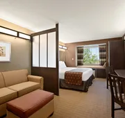 Microtel Inn & Suites by Wyndham Wheeling at Highlands hotel detail image 3
