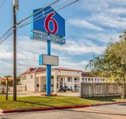 Motel 6 San Marcos, TX - North hotel detail image 4