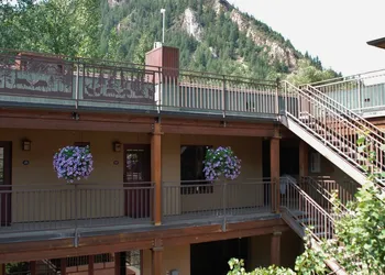 Annabelle Inn hotel thumbnail 5